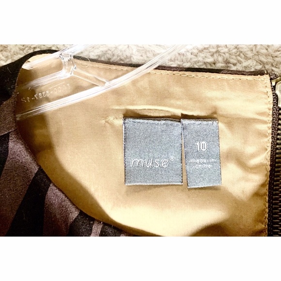 MUSE MULTI ZIPPER DRESS- SATIN ZEBRA PATTERN🦓 (SIZE: 10) - Picture 2 of 6